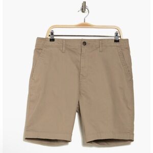 NWOT lucky brand men’s  Stretch Cotton Sateen Chino Shorts Sz 38
